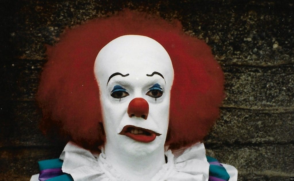 Extended Trailer for ‘Pennywise: The Story of IT’ Documentary Clocks in ...